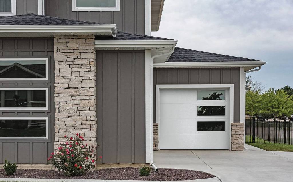 Skyline Flush Residential Garage Door - Garage Door Services, Inc.